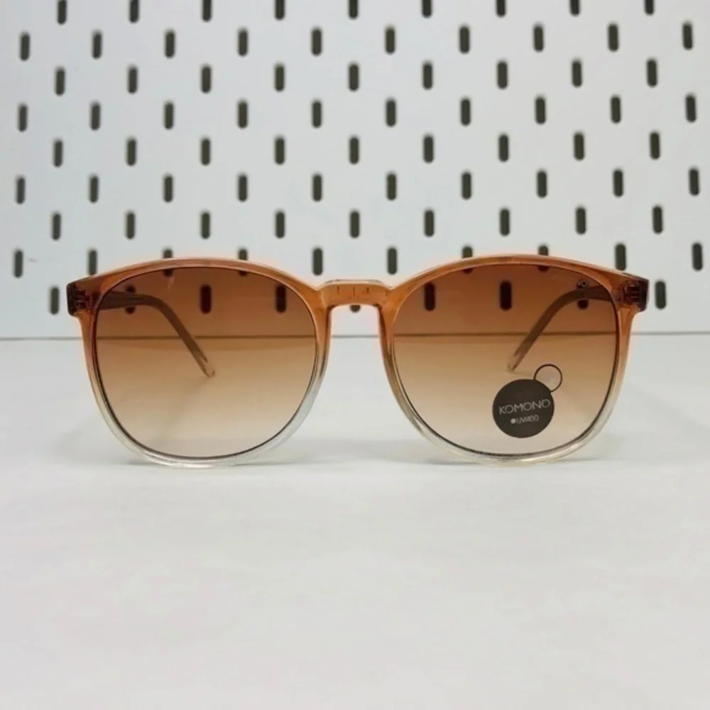 KOMONO Urkel Gradient Peach Sunglasses NEW Ombre orange tan